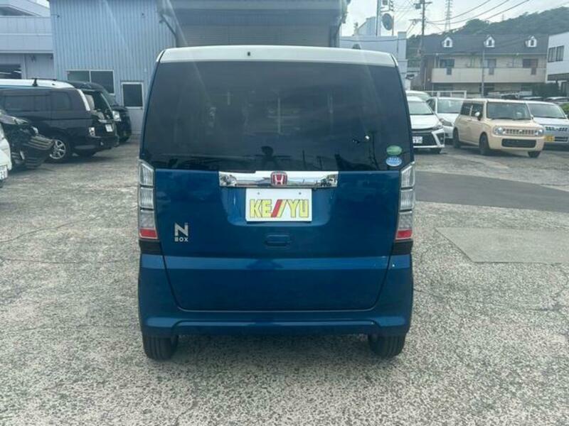N BOX