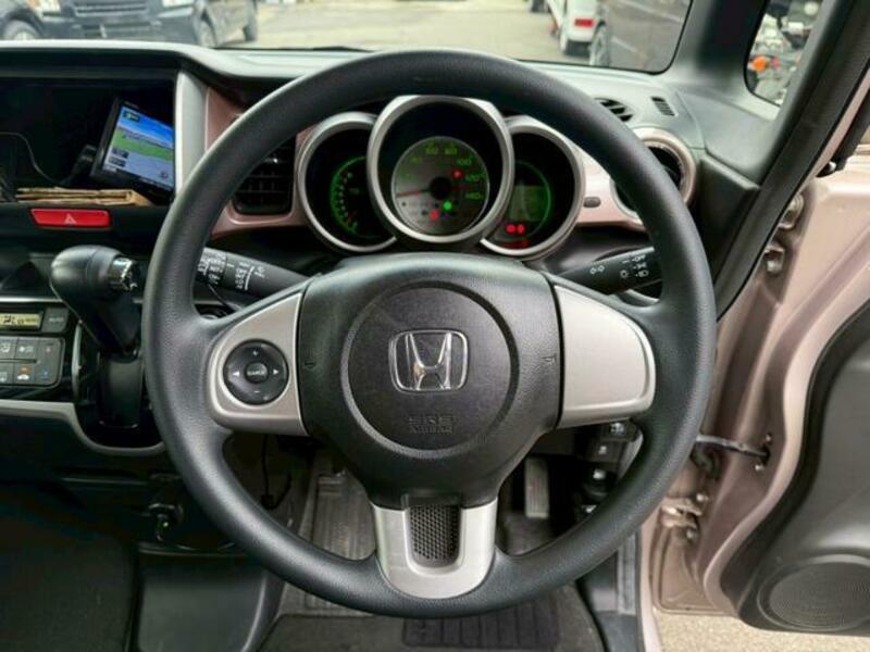 N BOX PLUS