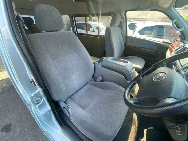 HIACE WAGON