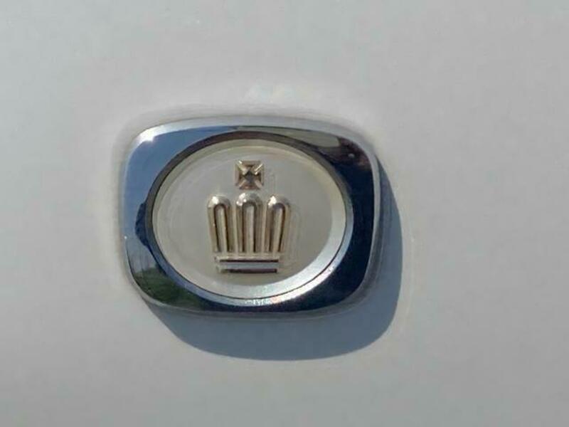 CROWN