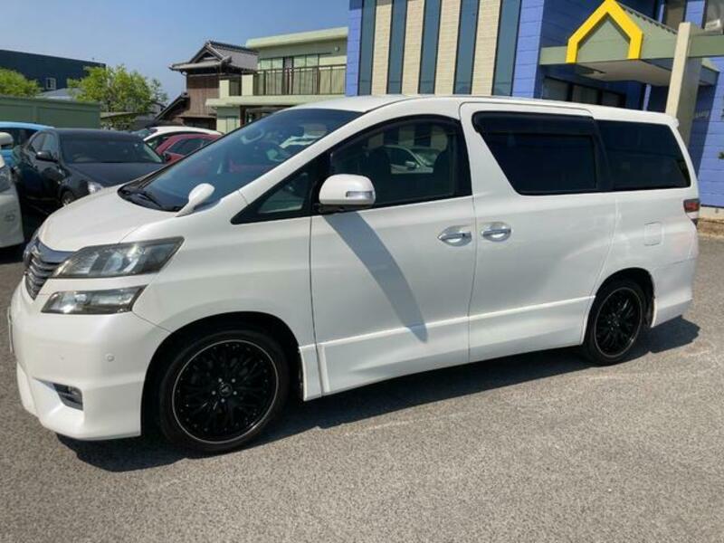 VELLFIRE