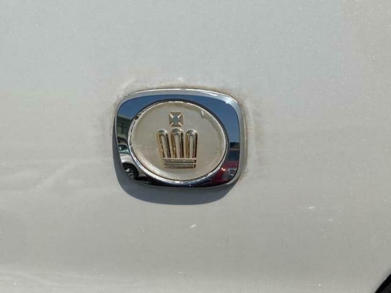 CROWN
