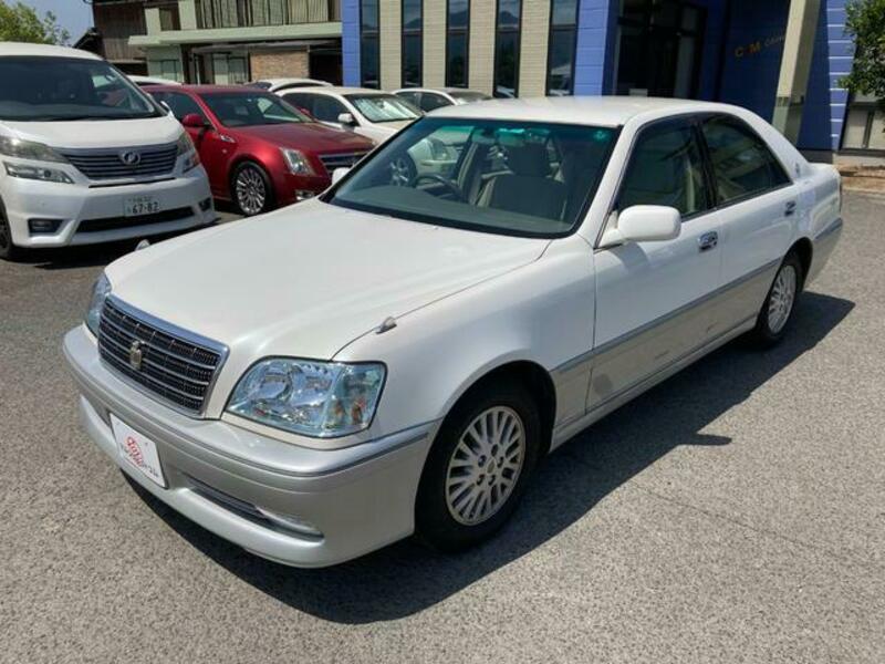 TOYOTA CROWN