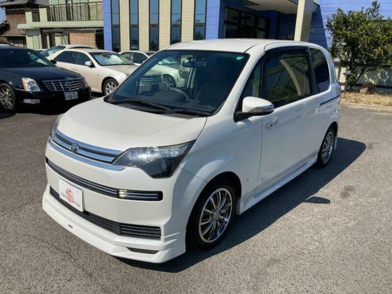 TOYOTA SPADE