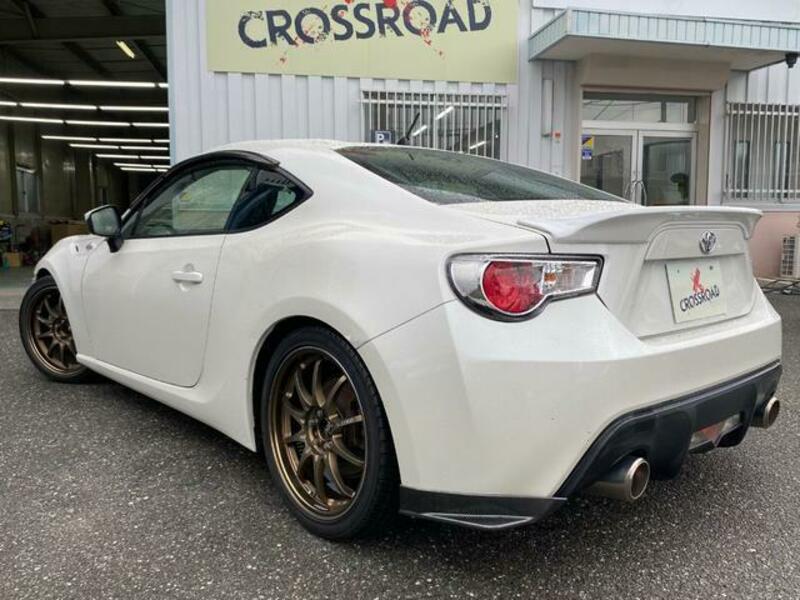 86