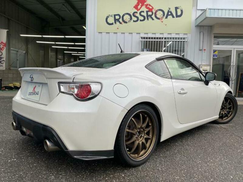 86