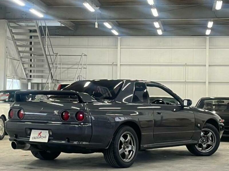 SKYLINE