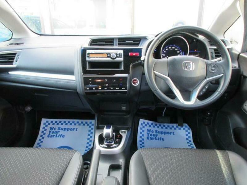FIT HYBRID