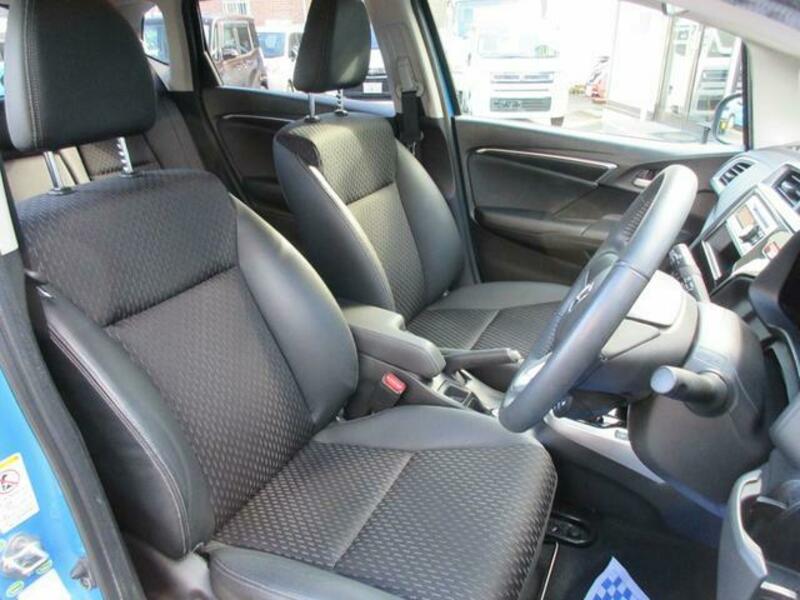 FIT HYBRID