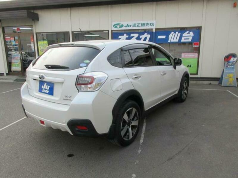 XV HYBRID