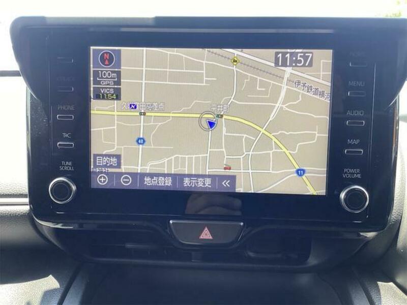 YARIS CROSS