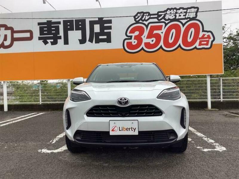 YARIS CROSS