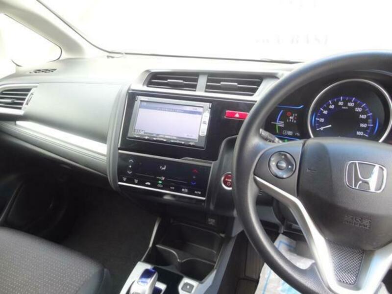 FIT HYBRID