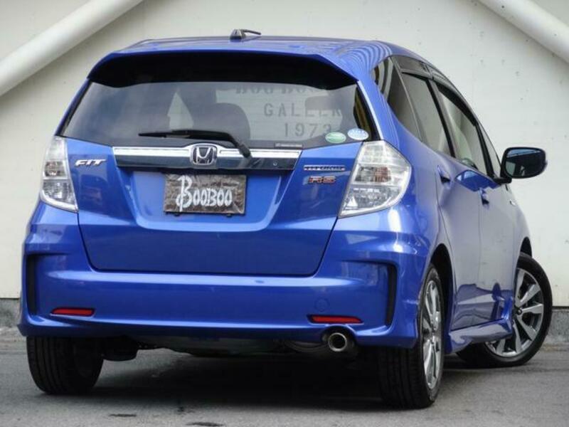 FIT HYBRID
