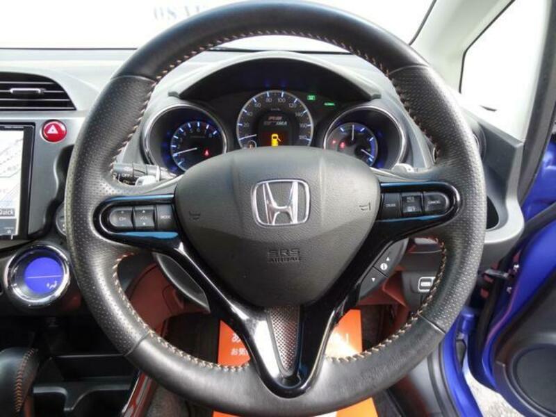FIT HYBRID