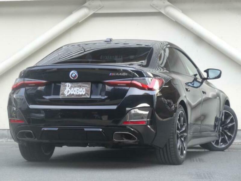 4 SERIES
