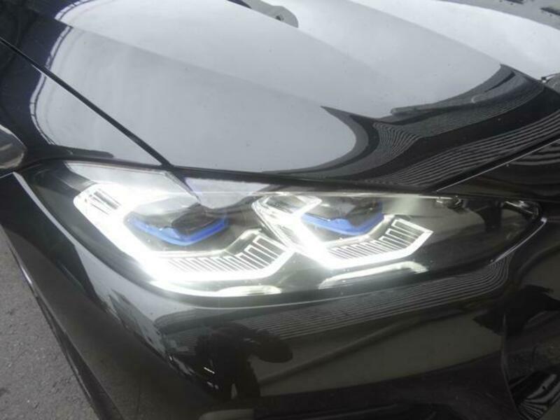 4 SERIES