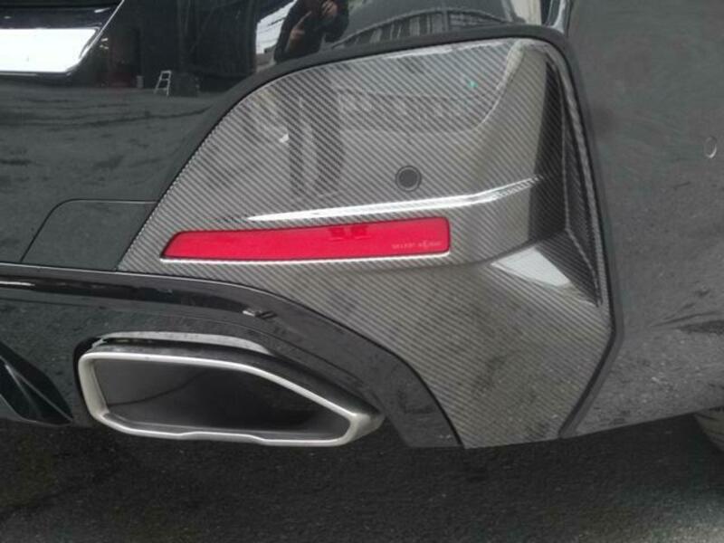 4 SERIES