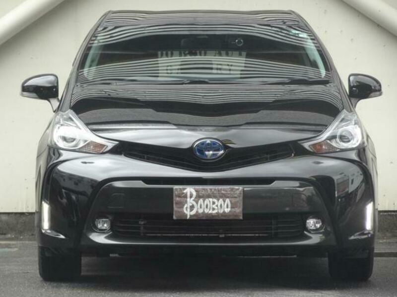 PRIUS ALPHA
