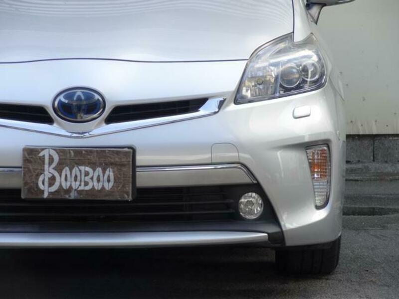 PRIUS PHV