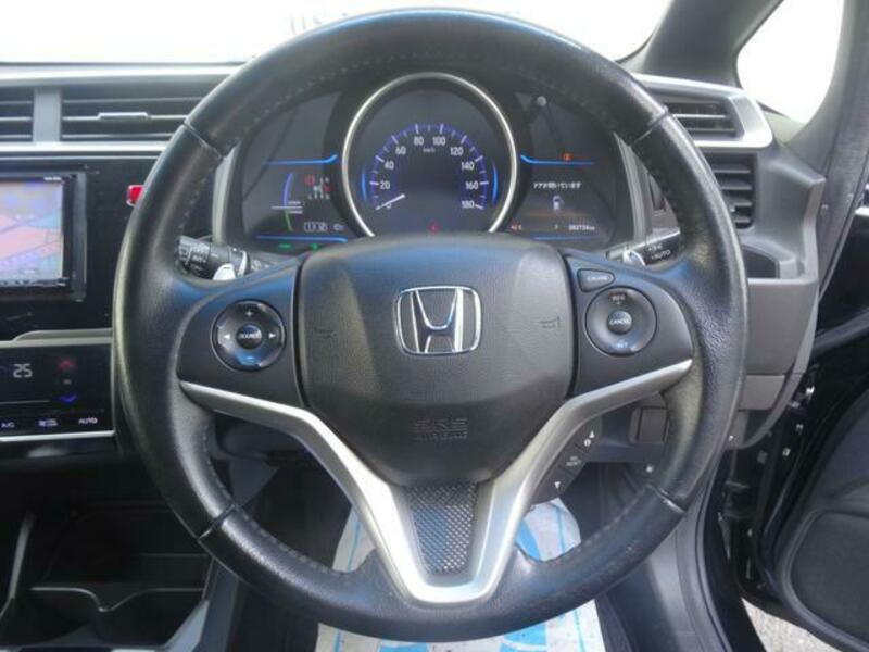 FIT HYBRID