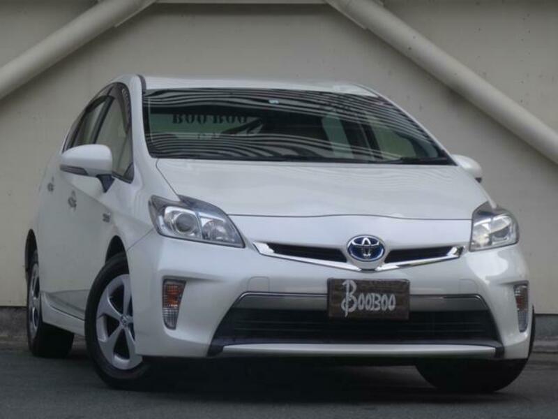 PRIUS PHV