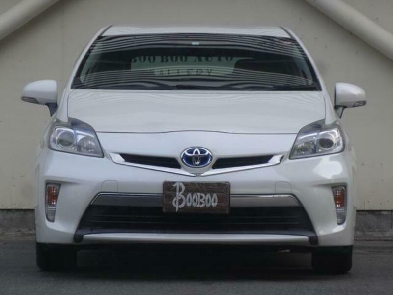 PRIUS PHV