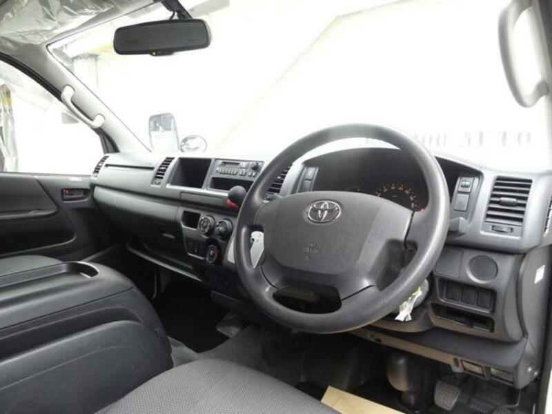 HIACE WAGON