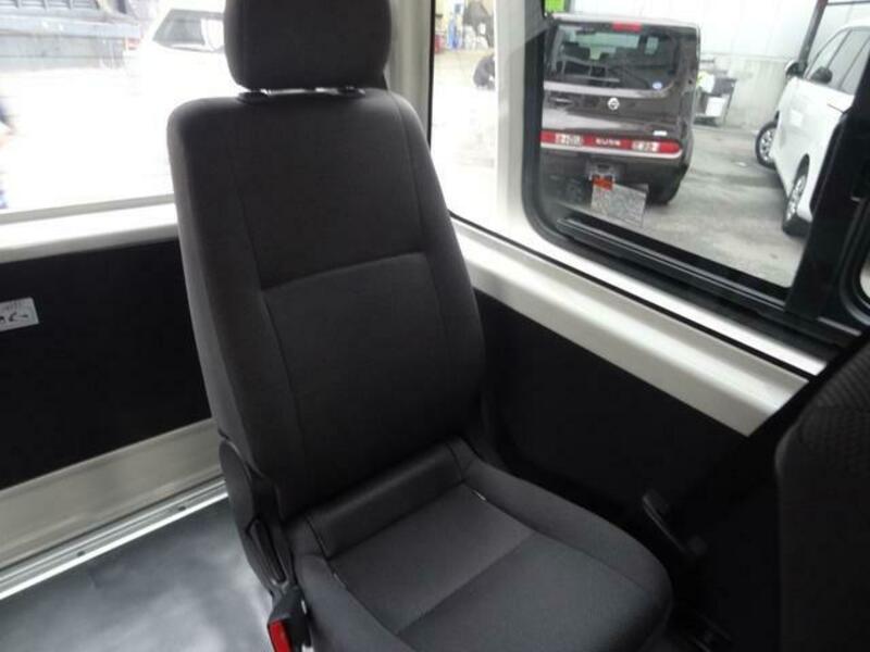 HIACE WAGON