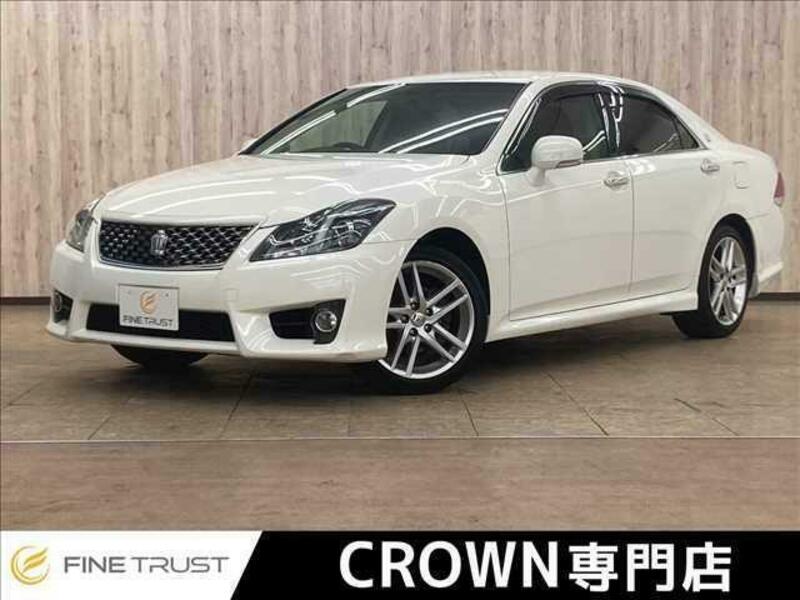 TOYOTA CROWN