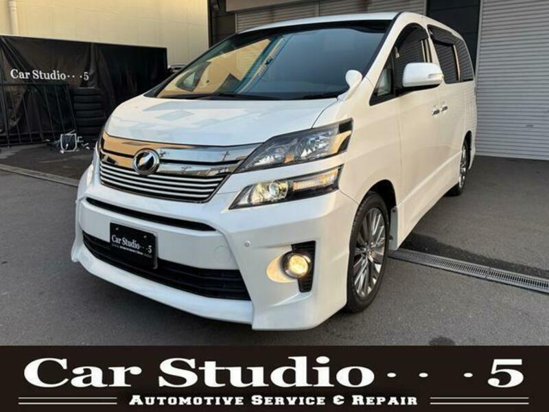 TOYOTA VELLFIRE