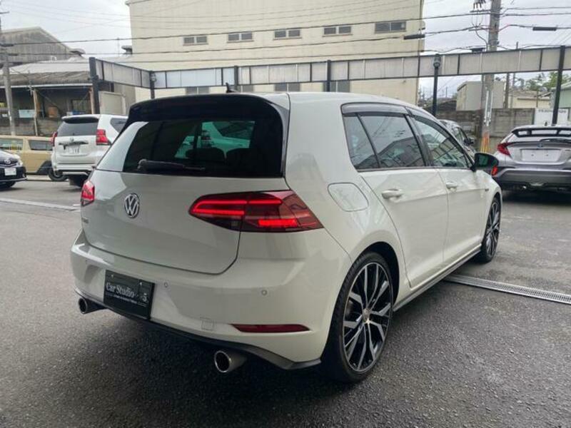 GOLF GTI