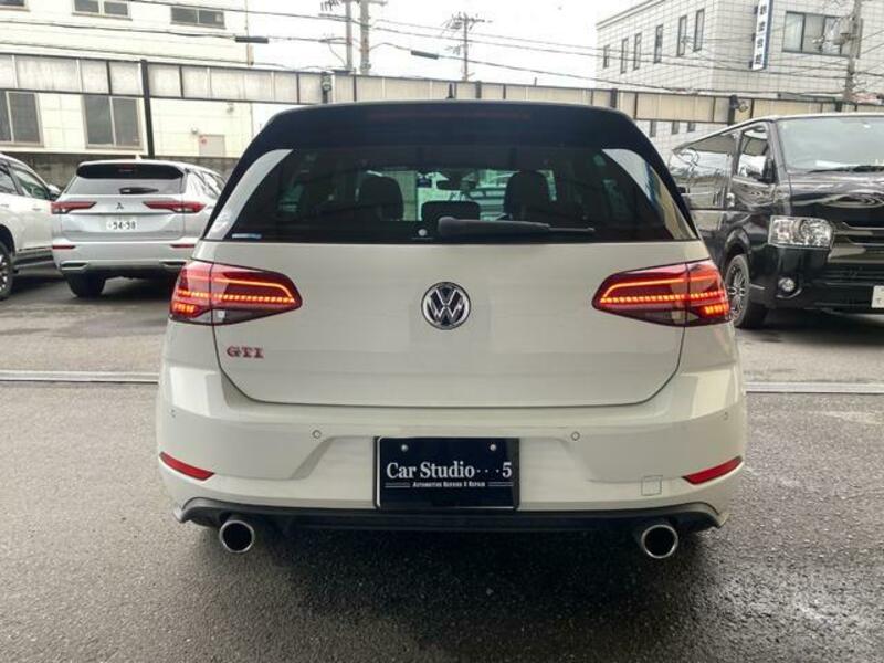 GOLF GTI