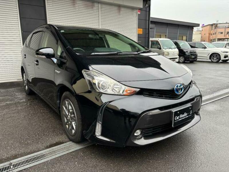 PRIUS ALPHA