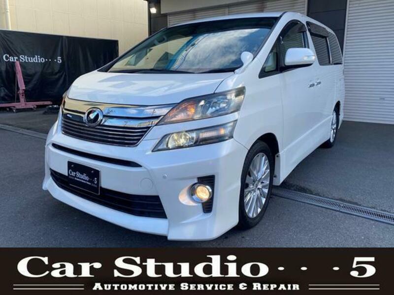 TOYOTA VELLFIRE