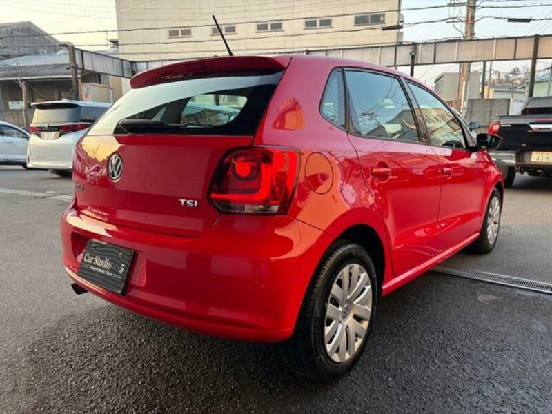 POLO