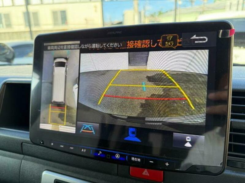 HIACE COMMUTER