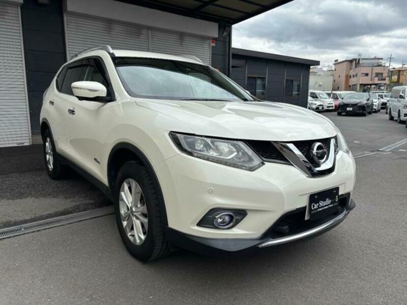 X-TRAIL