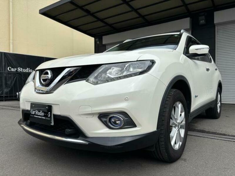 X-TRAIL