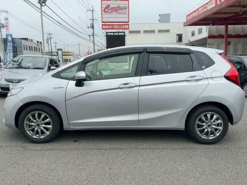 FIT HYBRID