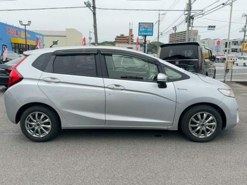 FIT HYBRID