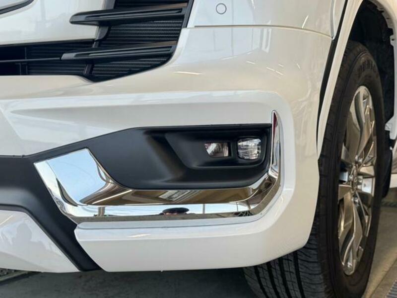 LAND CRUISER