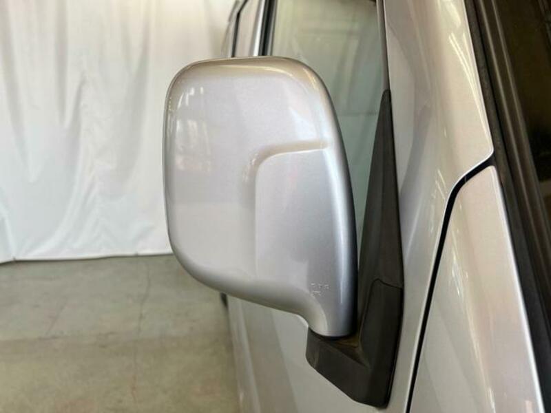 MINICAB VAN