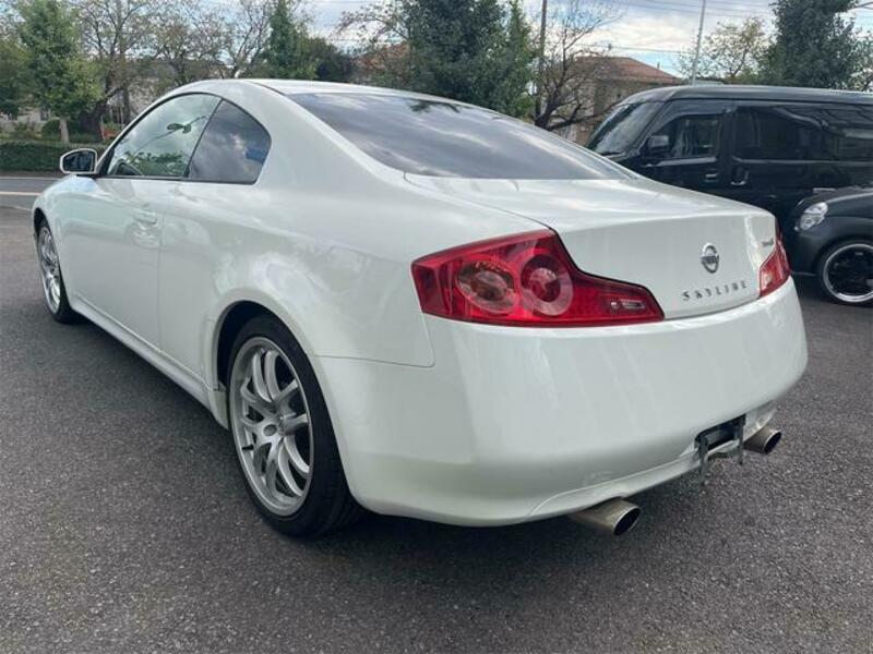 SKYLINE