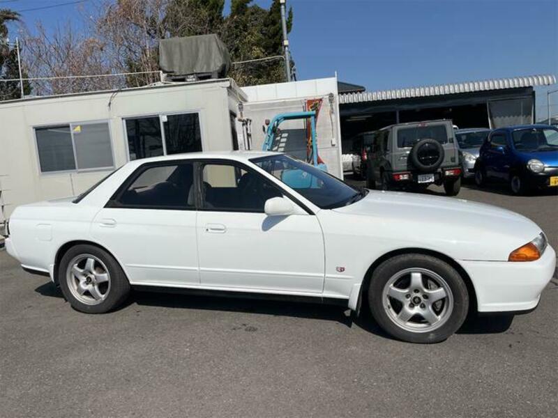 SKYLINE