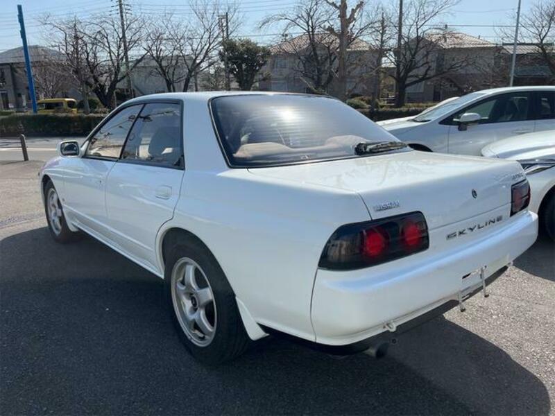 SKYLINE