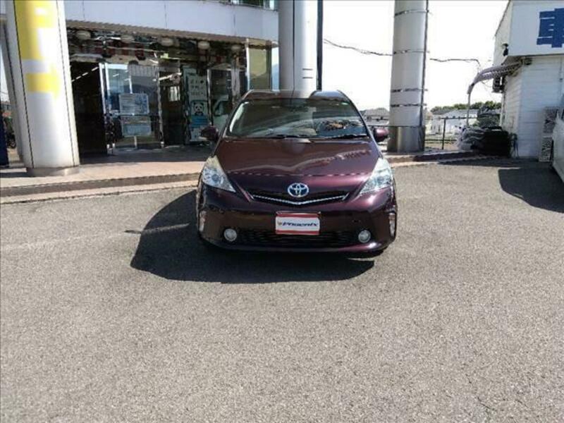 PRIUS ALPHA