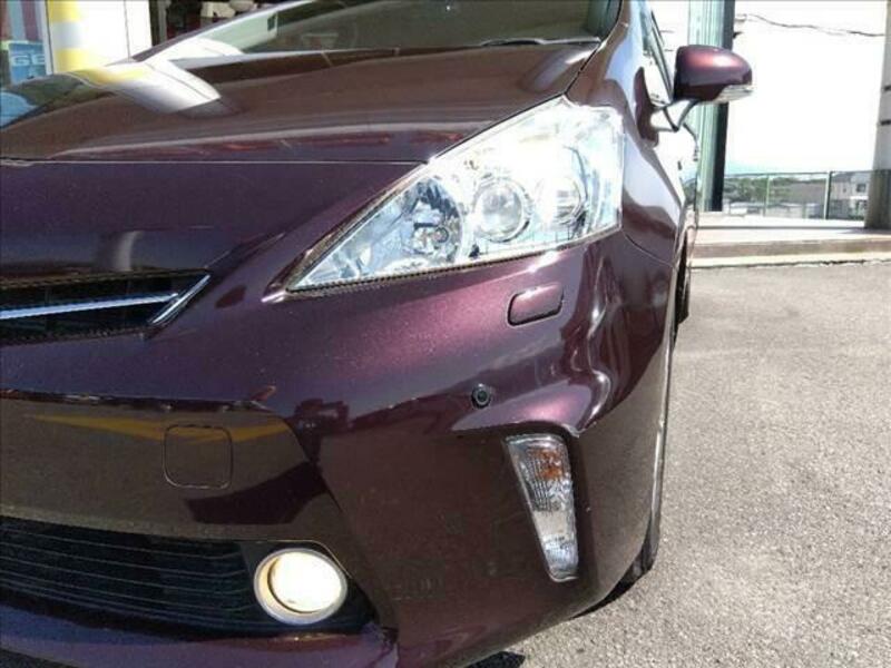 PRIUS ALPHA
