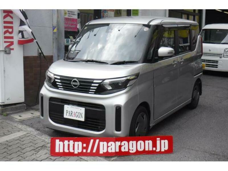 NISSAN ROOX