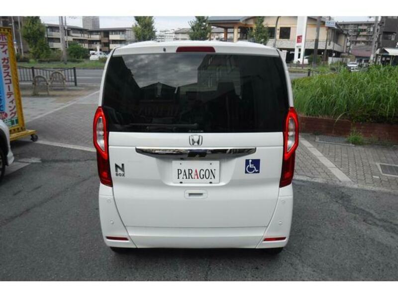 N BOX